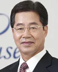 대학교수인 정홍섭의 대표 이미지