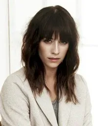 영화배우인 세실리 라센의 대표 이미지