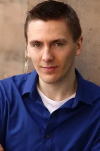 영화배우인 바르톨로매우스 코발스키의 대표 이미지