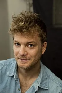 영화배우인 닐스 안데르스 만레이의 대표 이미지