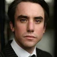 영화배우인 스테판 버틀러의 대표 이미지