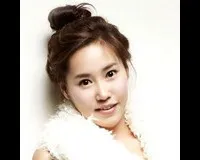 탤런트, 뮤지컬배우인 황은정의 대표 이미지