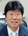 대학교수인 오우택의 대표 이미지