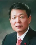 기업인, (전직)금융인인 강명석의 대표 이미지