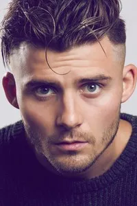 영화배우인 리암 그레이엄의 대표 이미지