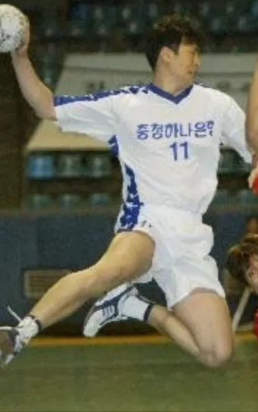 핸드볼선수인 장준성의 대표 이미지