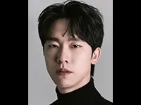 영화배우인 엄준기의 대표 이미지