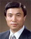 공무원인 강일형의 대표 이미지