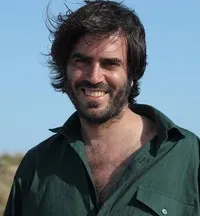 영화배우인 테오만 쿰바라지바시의 대표 이미지