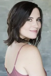 영화배우인 아나이스 페어웨더의 대표 이미지