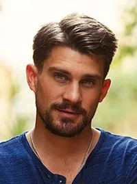 영화배우인 숀 러셀 허먼의 대표 이미지