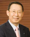 기업인, (전직)금융인인 진영욱의 대표 이미지