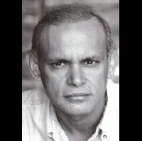 영화배우인 엔리케 캐스틸로의 대표 이미지