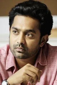 영화배우인 아시프 알리의 대표 이미지