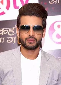 영화배우인 카란 쿤드라의 대표 이미지