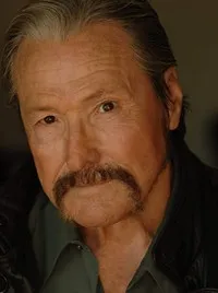 영화배우인 윌리엄 스미스의 대표 이미지