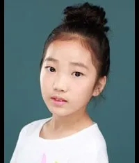 배우인 홍해린의 대표 이미지