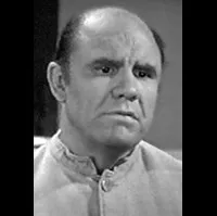 배우인 R.G. 암스트롱의 대표 이미지