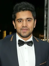 영화배우인 니빈 파울리의 대표 이미지