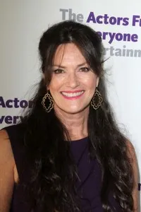 영화배우인 첼시 필드의 대표 이미지