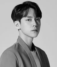 영화배우인 김도훈의 대표 이미지