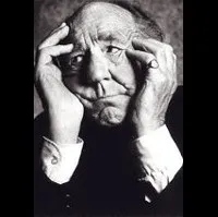 영화배우인 마이클 호던의 대표 이미지