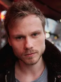 영화배우인 안톤 스피커의 대표 이미지