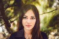 영화배우인 닐람 파루크의 대표 이미지