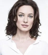 영화배우인 안나 마리 체흐의 대표 이미지