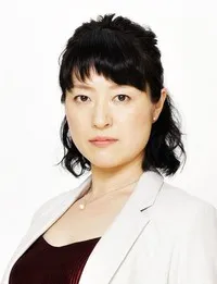 영화배우인 슈하마 하루미의 대표 이미지