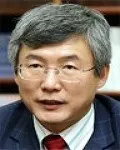 대학교수인 고인수의 대표 이미지