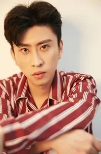 영화배우인 장역의 대표 이미지