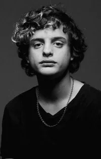 영화배우인 로렌조 페로의 대표 이미지