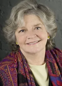 영화배우인 조이스 반 패턴의 대표 이미지