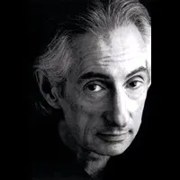 배우, 각본, 제작/기획, 편집, 감독, 음악인 래리 행킨의 대표 이미지