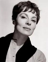 배우인 비브카 린드포스의 대표 이미지