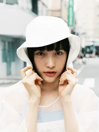 배우인 진한나의 대표 이미지