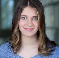 영화배우인 클레어 마가렛 콜레트의 대표 이미지