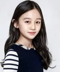 영화배우인 김하연의 대표 이미지