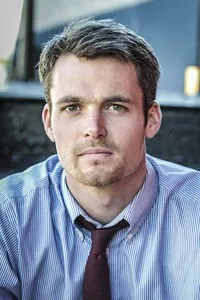 영화배우인 스티븐 맥클린틱의 대표 이미지