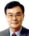 의사, 대학교수인 김건상의 대표 이미지