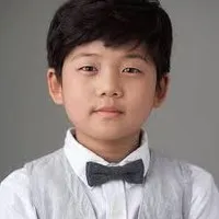 영화배우인 강민의 대표 이미지