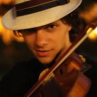 영화배우인 필립 실의 대표 이미지