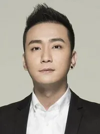 영화배우인 이로병의 대표 이미지