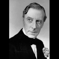 배우인 어니스트 세시거의 대표 이미지