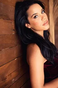 영화배우인 셸리 스털링의 대표 이미지