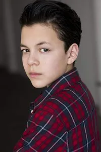 영화배우인 루카 빌라시스의 대표 이미지