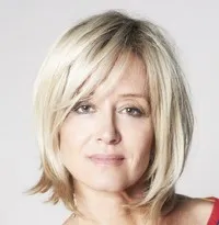 영화배우인 마우고자타 보그단스카의 대표 이미지