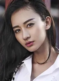 영화배우인 설소염의 대표 이미지
