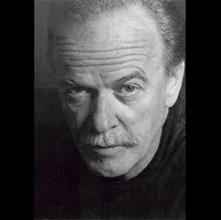 배우인 마이클 C. 그윈느의 대표 이미지